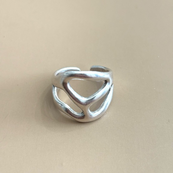 Silver and Gold Plated Rings - Picture 4 of 6